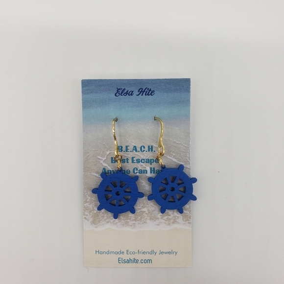 1668- Nautical Ships Wheel Wooden Dangle Earrings Handmade NWT - Picture 3 of 3